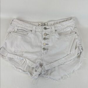 WE THE FREE White Jean Shorts Distressed Frayed Hem Size 28